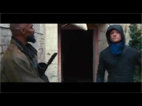 VIDEO : Critics Mixed On Robin Hood