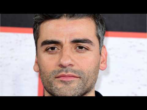 VIDEO : Oscar Isaac Opens Up About Carrie Fisher Tribute In New Star Wars Film