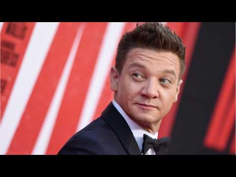 VIDEO : New BTS Pic Of Avengers' Jeremy Renner Released