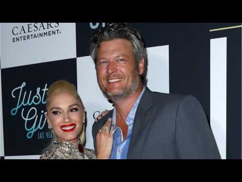 VIDEO : Blake Shelton Gets Ready To Kick Off The Holiday Season With Gwen Stefani