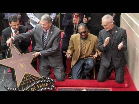 VIDEO : Snoop Dogg Gets Hollywood Walk of Fame Star