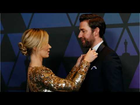VIDEO : John Krasinski Admits He Cried 25 Minutes Into Watching Emily Blunt In 'Mary Poppins Returns