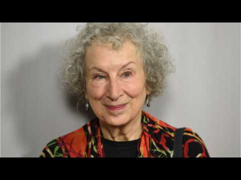 VIDEO : Margaret Atwood Is Writing Her Own 'Handmaid's Tale' Sequel
