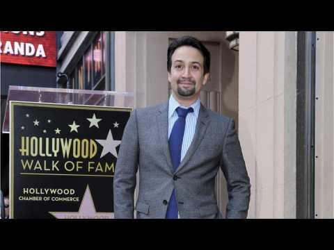 VIDEO : Lin-Manuel Miranda Receives Hollywood Star