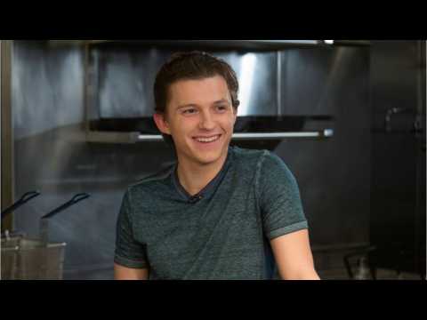VIDEO : 'Spider-Man' Star Tom Holland Shares Real Life Pool Stunt