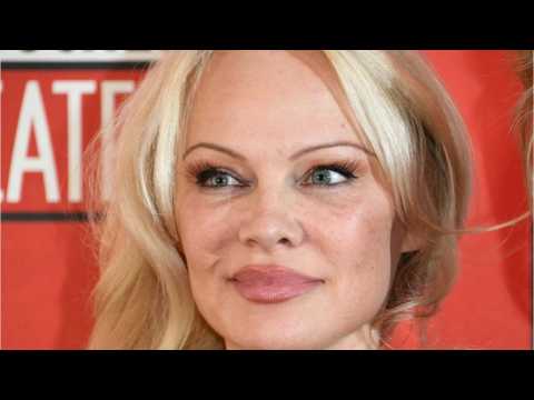 VIDEO : Pamela Anderson Calls The #MeToo Movement Too Much For Her