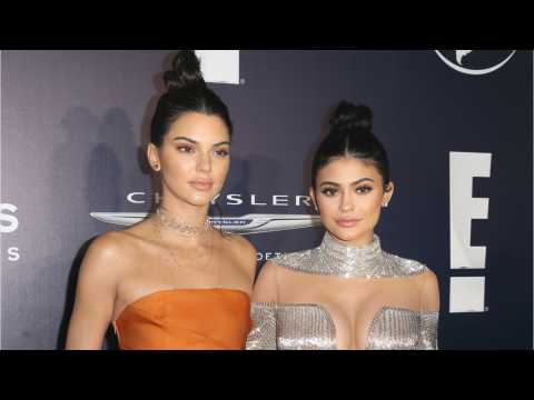 VIDEO : Kylie Jenner And Kendall Jenner As Kids