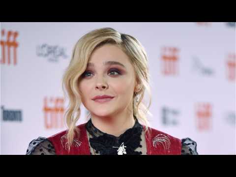 VIDEO : Chlo Grace Moretz And Kate Harrison Are Officially A Couple