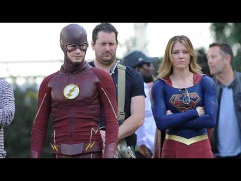 VIDEO : Why Aren't Legends of Tomorrow Heroes In Arrowverse Crossover?