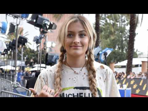 VIDEO : Paris Jackson Says Young Girls Look Up To Her In 'Vogue Australia'
