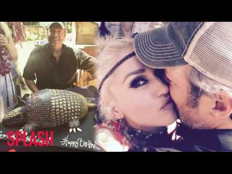 VIDEO : Gwen Stefani Gives Blake Shelton Birthday Kisses