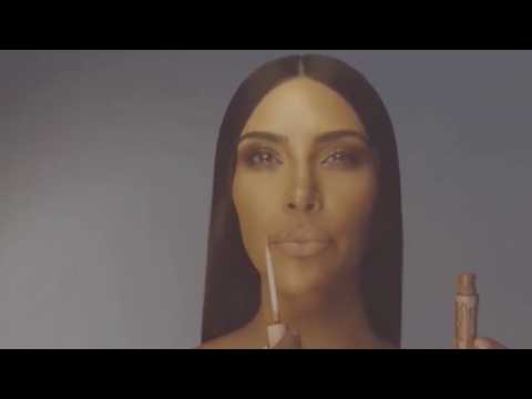VIDEO : Kim Kardashian compra el reloj de Cartier de Jackie Kennedy