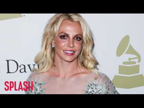 VIDEO : Britney Spears Rumored for Super Bowl LII Halftime Show