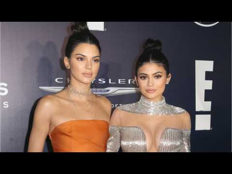 VIDEO : Kendall And Kylie Jenner Facing Lawsuit Over Vintage Tees