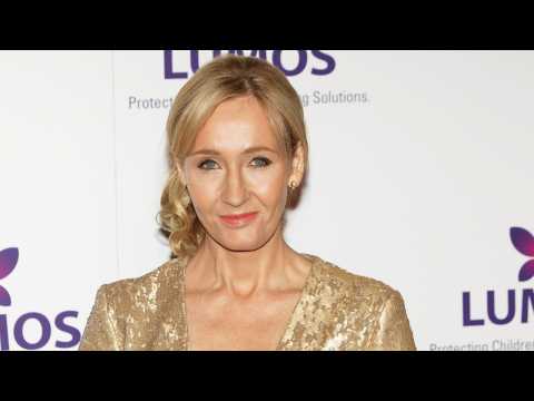 VIDEO : J.K. Rowling literally wrote a secret manuscript on a party dress
