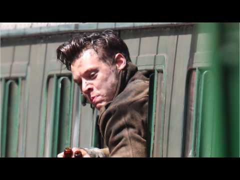 VIDEO : Nolan Cast Harry Styles In Dunkirk For His Potential, Not His Celebrity