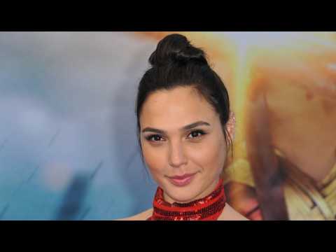 VIDEO : What Does Gal Gadot Say About The Wonder Woman Salary Controversy?