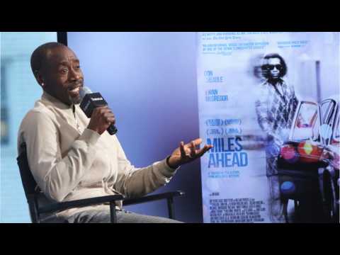 VIDEO : Don Cheadle Is In Johannesburg