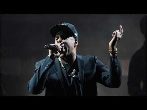 VIDEO : Jay Z Drops 