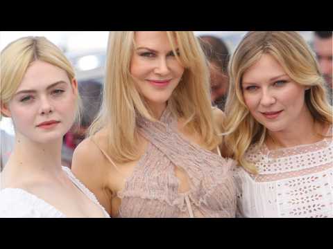 VIDEO : Kirsten Dunst And Elle Fanning Sleepovers