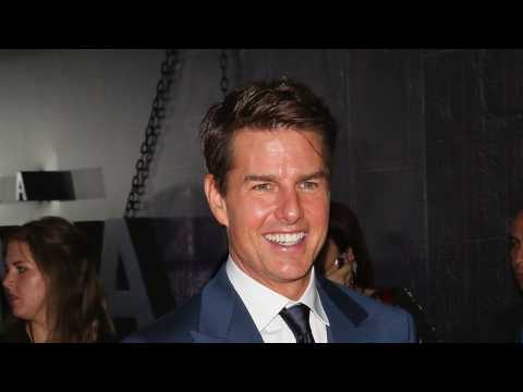 VIDEO : Tom Cruise's 'Top Gun' Sequel to be Released in 2019