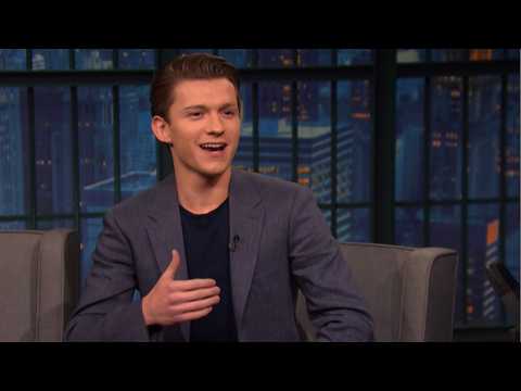 VIDEO : Tom Holland Had To Wear Thongs With His Spider-Man Suit