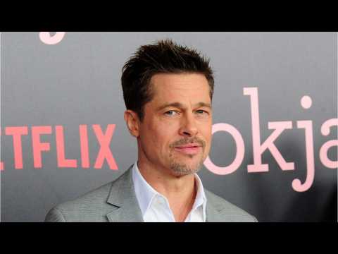 VIDEO : No, Brad Pitt Is Not Dating Sienna Miller or Elle Macpherson