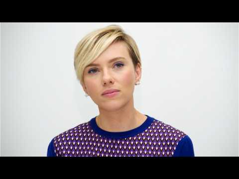 VIDEO : Scarlett Johansson Teases Emotional Reunion With The Hulk