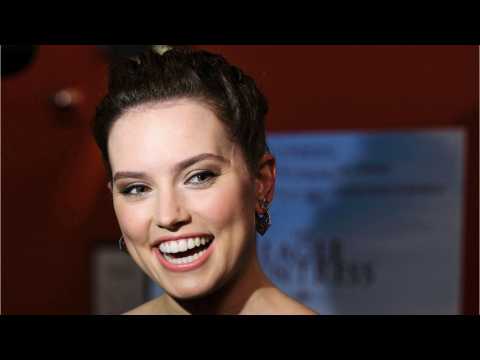 VIDEO : Daisy Ridley Makes Appearance In Star Wars Short