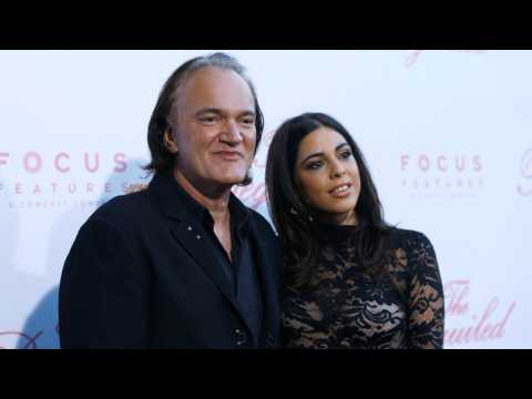 VIDEO : Quentin Tarantino Reportedly Engaged to Singer Daniela Pick
