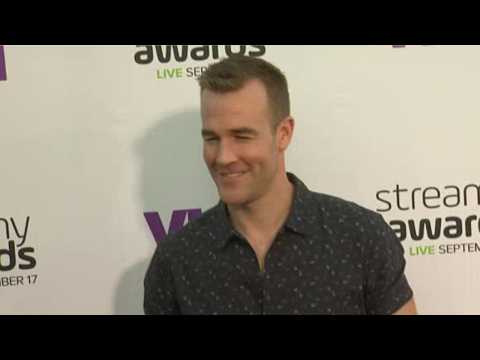 VIDEO : James Van Der Beek Plays Diplo