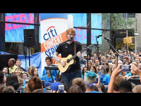 VIDEO : Ed Sheeran Performs Concert at NYC's Rockefeller Center