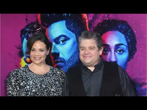 VIDEO : Patton Oswalt Is Engaged to Meredith Salenger