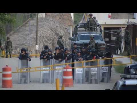 Resultado de imagen para Ola de violencia de fin de semana: matan en Acayucan a camarógrafo hondureño; ejecuciones en Xalapa y Coatzacoalcos