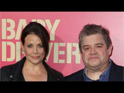 VIDEO : Patton Oswalt Engaged to Actress Meredith Salenger