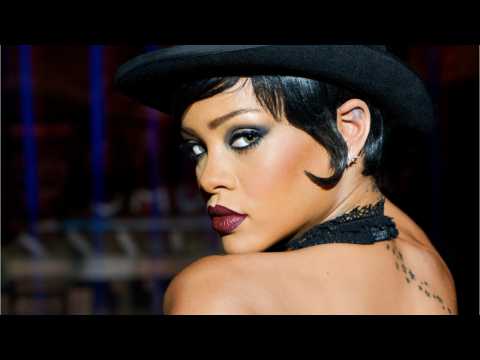 VIDEO : Rihanna?s ?Valerian? Alien Stripper Character