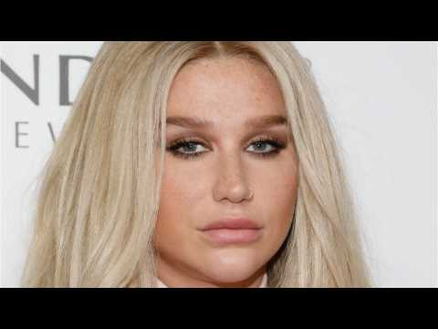 VIDEO : Kesha Says Making New Music Helped Her Cope With Depression