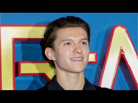 VIDEO : Tom Holland Says Spider-Man Could Be Mentored By Captain America
