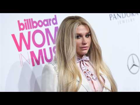 VIDEO : Kesha On New Album And Depression