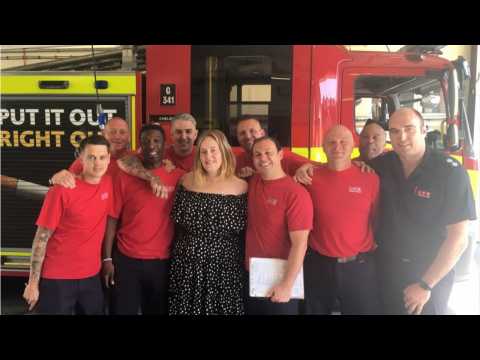 VIDEO : Adele Visits London Firefighters After Blaze