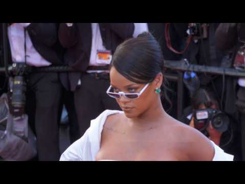 VIDEO : Rihanna défend l'éducation mondiale sur Twitter