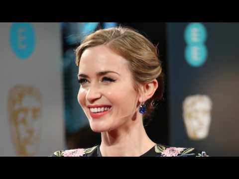 VIDEO : Emily Blunt Wears Stunning Red Ensemble To Benefit