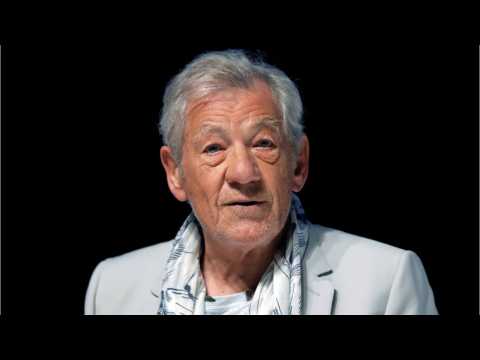VIDEO : Ian McKellen Disappointed by Magneto?s Costume