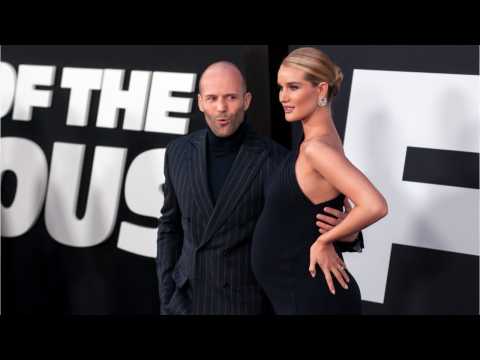 VIDEO : It's A Boy For Rosie Huntington-Whiteley and Jason Statham