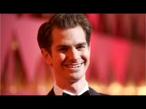 VIDEO : Andrew Garfield Takes On Inspiring New Role