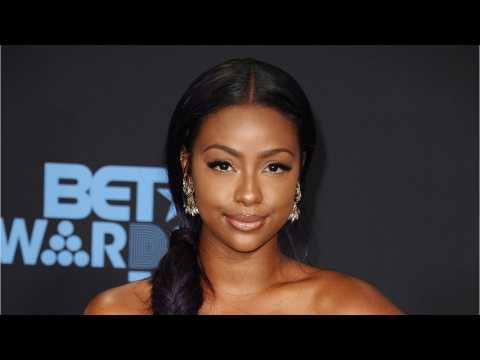 VIDEO : 'Green Dolphin' Adds Justine Skye and Seann William Scott