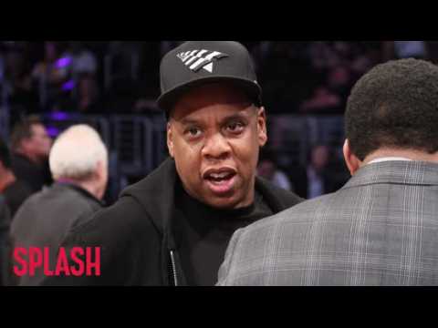 VIDEO : Jay Z Changes His Name to JAY-Z