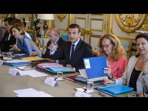 VIDEO : Emmanuel Macron fait le choix d?un gouvernement de ?technos?