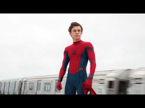 VIDEO : Tom Holland Cries Over Reaction To Spider-Man Homecoming