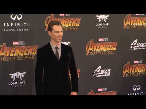 VIDEO : Benedict Cumberbatch says he's replaced drinking with yoga